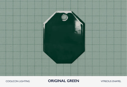 A vitreous enamel colour sample of the colour Original Green from Coolicon Lighting