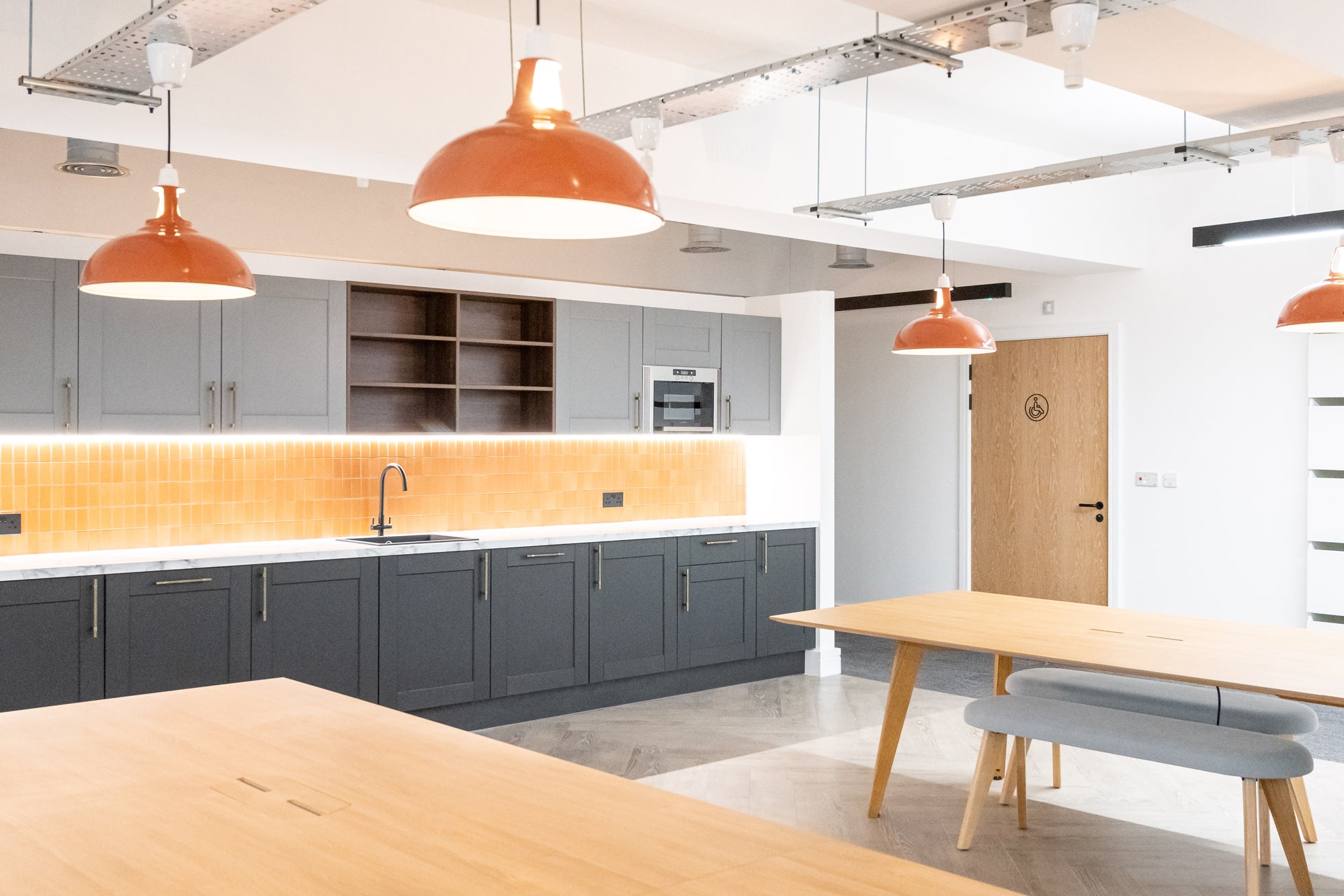 Coolicon-Lighting-Tootal-Buildings-6