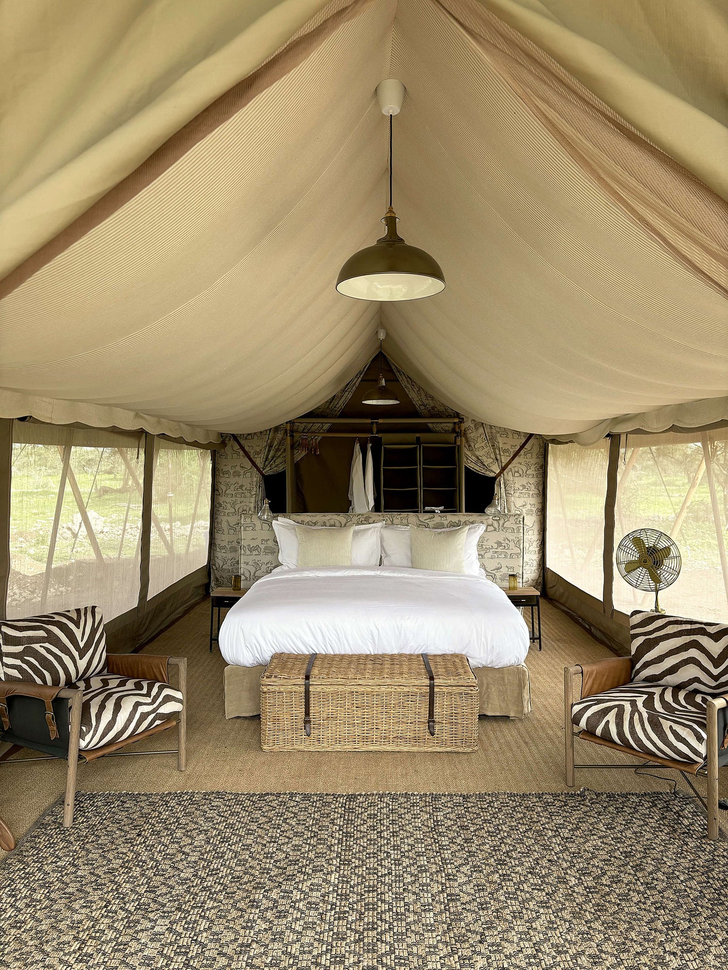 Coolicon-Lighting-Laba-Laba-7