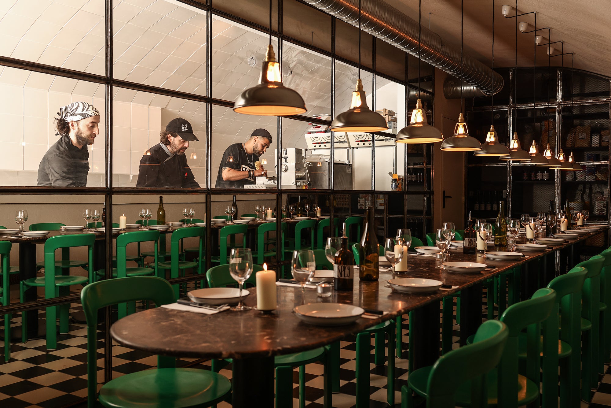 Coolicon-Lighting-Fellows-Restaurant-3