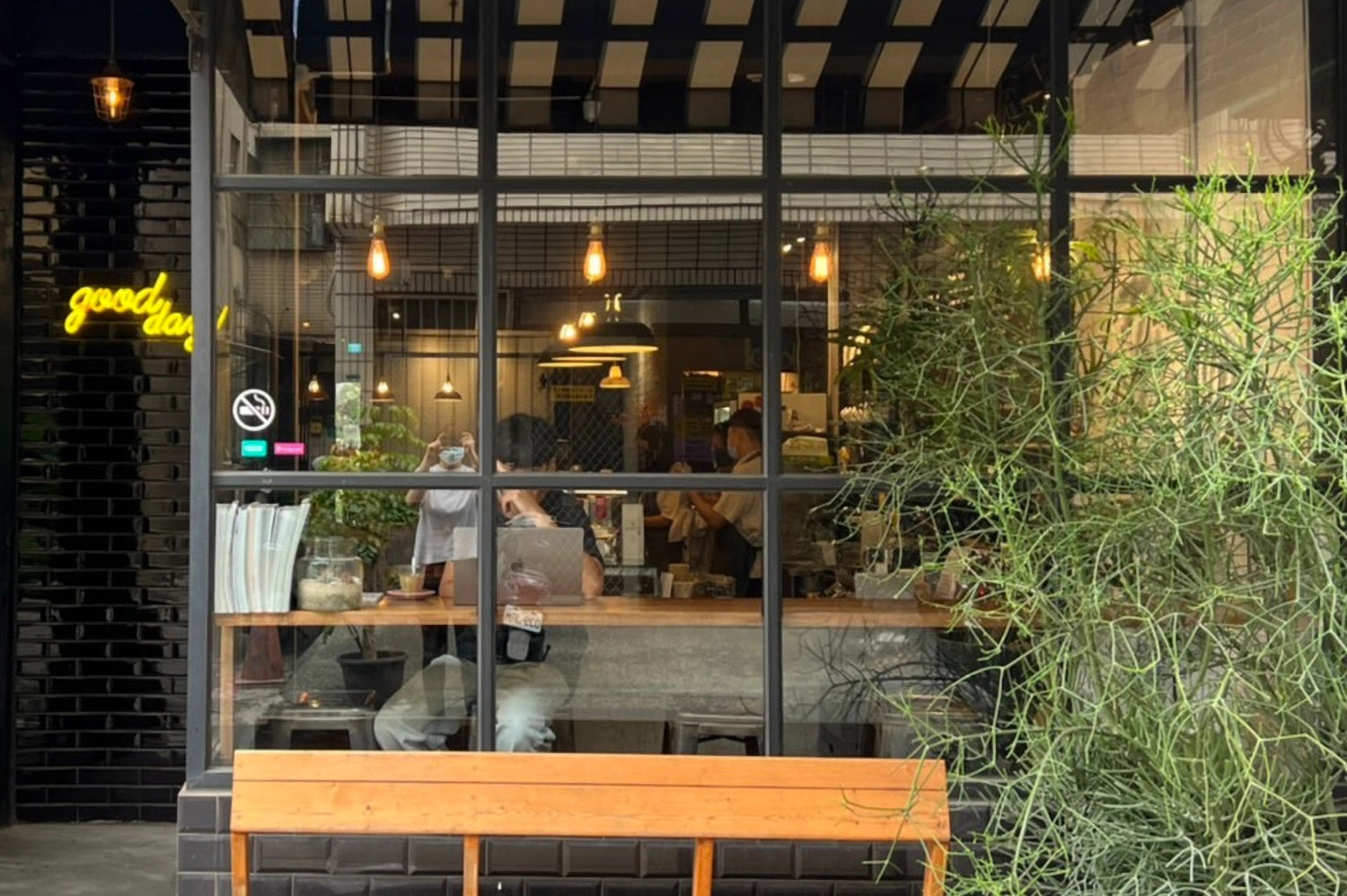 Coolicon-Lighting-Birdeye-Espresso-4