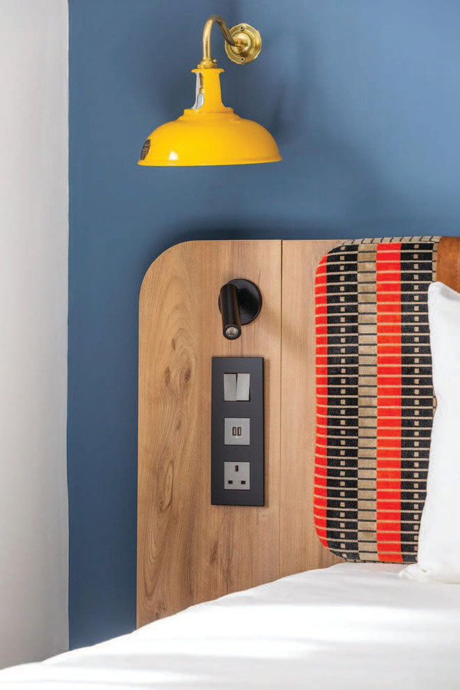 Coolicon-Lighting-Ibis-Style-London-8